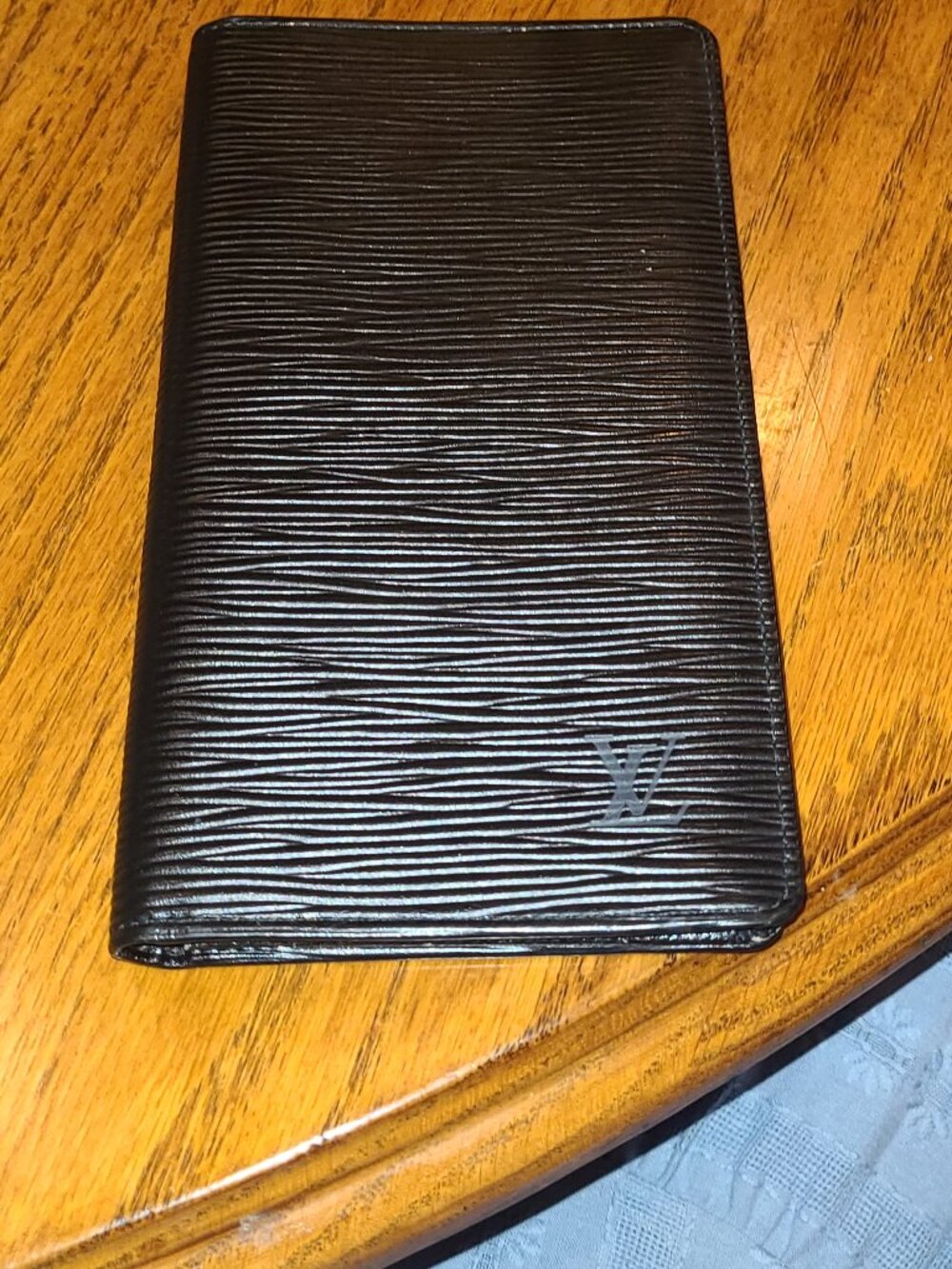 Louis Vuitton Black Epi wallet GUC